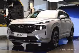 Hyundai SantaFe sắp có bản 6 chỗ 
