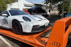 Porsche 911 GT3 hơn 12 tỷ của ông Đặng Lê Nguyên Vũ ra biển trắng