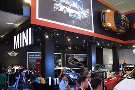 MINI nổi bật cá tính tại triển lãm ôtô quốc tế Việt Nam