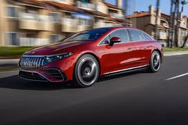 Mercedes-AMG EQS 53 từ 4,76 tỷ đồng, đắt hơn Porsche Taycan 