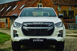 Isuzu D-Max thế hệ mới được ra mắt tại Anh, từ 683 triệu đồng