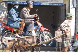 Lạ trên phố