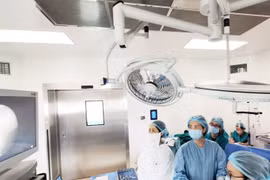 Cứu sống 2 thai nhi mắc hội chứng truyền máu giai đoạn III