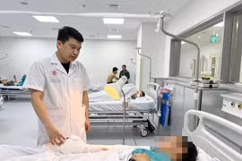 1 ngày tiếp nhận 15 ca bị chấn thương do pháo nổ