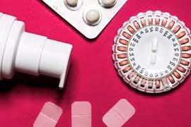 Có nên dùng liệu pháp hormon sau cắt buồng trứng?