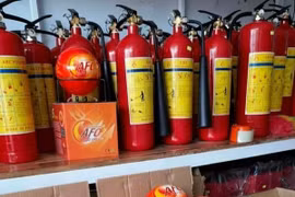 Thiết bị phòng cháy chữa cháy đang 'cháy' hàng