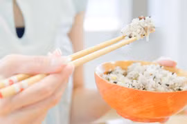 Ăn quá ít tinh bột, tuổi thọ bị bòn rút