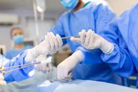 Đi khám đau đầu, phát hiện có u màng não "khủng": Bác sĩ cảnh báo gì?