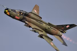 Vì sao Ba Lan buộc phải duy trì “đôi cánh già nua” Su-22?