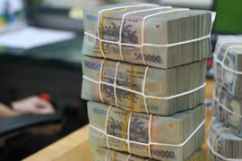Ngân hàng có thể phong tỏa tài khoản nhận nếu khách hàng chuyển tiền nhầm