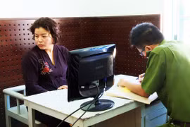 Khởi tố 5 bị can thành lập 11 công ty 'ma' để mua bán hóa đơn