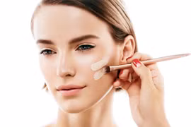 Bí quyết bảo vệ lớp trang điểm trong ngày hè nắng nóng