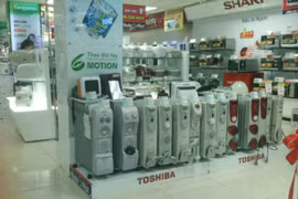Sợ rét đậm, dân đua sắm quạt sưởi, máy sưởi