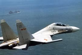 Trung Quốc ngang ngược điều Su-30MKK hăm dọa tàu Việt Nam