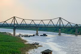 Gallery - Cầu Long Biên - image 1