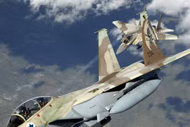 Israel tấn công hủy diệt tên lửa S-125 Syria?