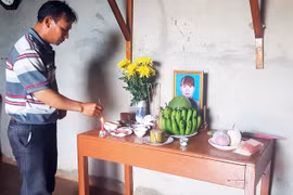 Vụ bí thư xã giết cháu, đốt xác phi tang: Tìm con trong vô vọng...