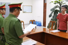 Tạm giữ hình sự một cán bộ Ngân hàng BIDV 