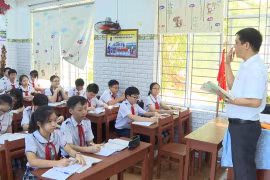 Không dùng điện thoại trong lớp học: Phụ huynh ủng hộ!