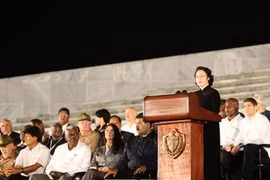 Gallery - Lãnh Tụ Cuba Fidel Castro Qua Đời - image 2