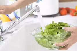 Nhận biết 4 loại rau siêu bẩn ngậm hóa chất