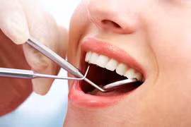 Cách tự kiểm tra sức khỏe răng miệng