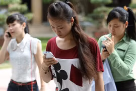 Gallery - Vinaphone Bị Tố Móc Túi Khách Hàng - image 2
