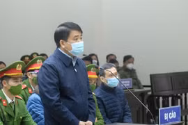 Gallery - XÉT XỬ ÔNG NGUYỄN ĐỨC CHUNG - image 1