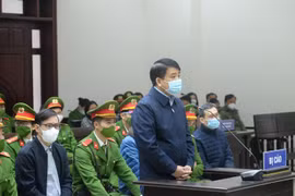 Gallery - XÉT XỬ ÔNG NGUYỄN ĐỨC CHUNG - image 8