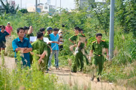 Công an khám nghiệm 1 vụ án trước đó.