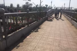 Đi trên cầu bộ hành Suối Tiên, nữ sinh bất ngờ tử vong đầy bí ẩn.