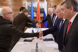 Nga - Ukraine đã đồng ý về hành lang nhân đạo và khả năng ngừng bắn