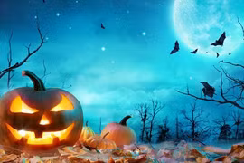 'Trăng xanh ma quái' xuất hiện đêm Halloween 2021?