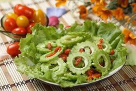 4 thực phẩm “đối đầu” với mướp đắng, đừng dại nấu chung