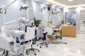 Hoạt động “chui”, Nha khoa Tân Mỹ bị đình chỉ, đã đủ răn đe?