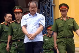Gallery - Phiên tòa xét xử nguyên Phó Thống đốc NHNN Đặng Thanh Bình - image 1