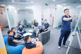 Gallery - DỰ ĐOÁN VIỆT NAM VÀ THẾ GIỚI 2021 - image 13