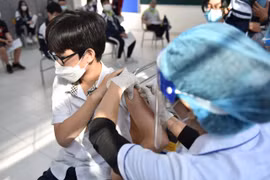 Gallery - QUỸ VẮC XIN COVID-19 - image 11