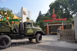 Gallery - Thuỷ ngân cháy Cty Rạng Đông phát tán môi trường - image 3