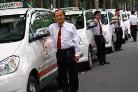 Gallery - Đại chiến Taxi với Uber và Grab - image 1