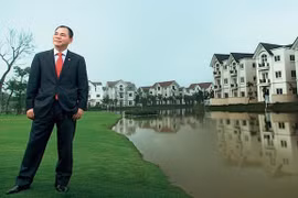 Gallery - Tỷ phú Phạm Nhật Vượng - image 5