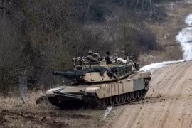 NI: Ukraine trở thành "nghĩa địa" cho xe tăng Abrams của Mỹ