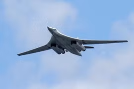 Sức mạnh máy bay ném bom chiến lược Tu-160M nâng cấp của Nga