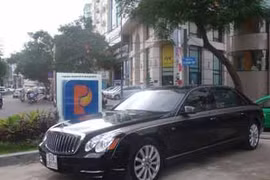 Báo Tây “mổ xẻ” siêu xe Maybach 62S ở Việt Nam
