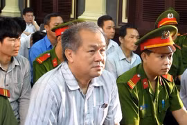 Gallery - Phiên tòa xét xử nguyên Phó Thống đốc NHNN Đặng Thanh Bình - image 2