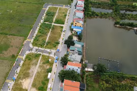 Công khai người đấu giá đất cao rồi bỏ cọc là cần thiết