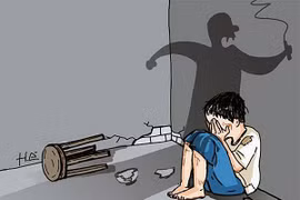 Hải Dương: Bé trai 11 tuổi bị cha dượng bạo hành bằng roi