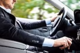 4 kỹ thuật lái xe hơi an toàn nhất định phải nhớ