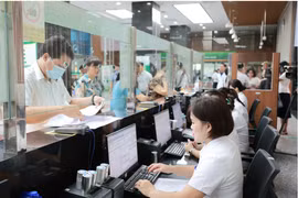 Ngày đầu Bệnh viện Bạch Mai khám đến 21h: Bệnh nhân thong thả