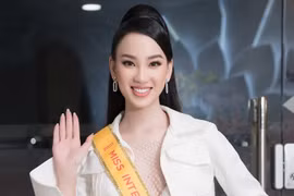 Gallery - TRẦN HOÀNG ÁI NHI - HOA HẬU LIÊN LỤC ĐỊA 2021 - image 1